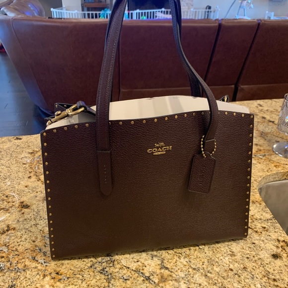 Coach purse - Picture 2 of 3